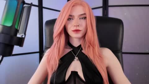 Snapshot of irisice chatting on 02/28/25, 12:20 Miss Iris Fansly Miss Iris new inst. online show from 02/28/25, 12:20