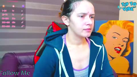 Iris online show from 09/18/25, 01:40