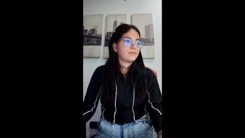 Snapshot of iriss_cardenas chatting on 03/09/26, 09:19 iriss_cardenas online show from 03/09/26, 09:19