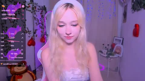 Snapshot of irma_bell chatting on 02/19/25, 05:49 Irma online show from 02/19/25, 05:49