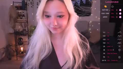 Snapshot of irma_bell chatting on 10/10/25, 11:59 Irma online show from 10/10/25, 11:59