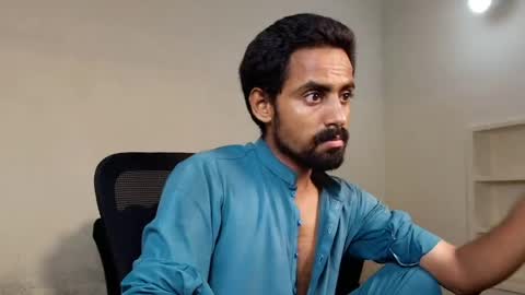 Naveed online show from 06/22/26, 07:22