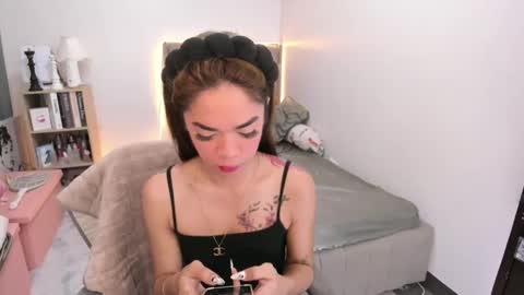 Kylie Babaeng di para sa lahat online show from 01/14/25, 04:57