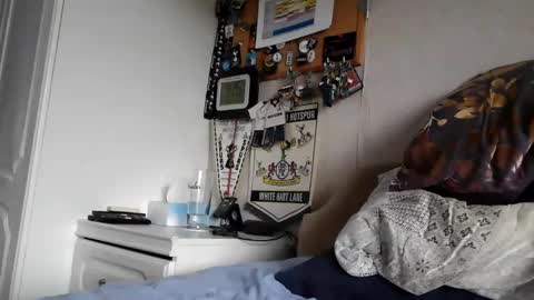 Snapshot of ironkokkk chatting on 10/10/25, 08:35 Ironkokkk online show from 10/10/25, 08:35