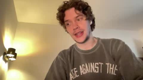 Sam online show from 02/15/26, 09:33