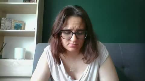 Paris online show from 06/18/26, 09:14
