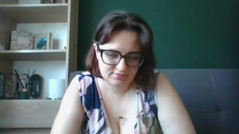 Paris online show from 07/22/26, 05:32