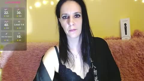 Irwi Tomboy online show from 11/21/25, 01:21