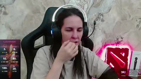 Irwi Tomboy online show from 04/18/26, 07:58