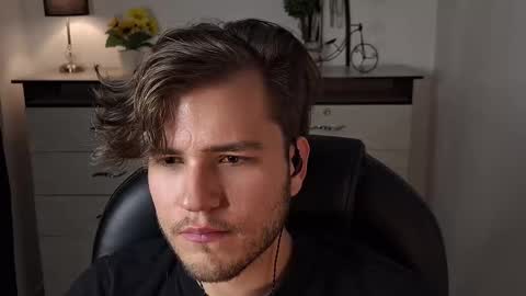 Jess online show from 12/29/24, 08:58