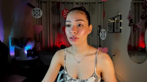 isa_____ online show from 02/12/25, 01:41