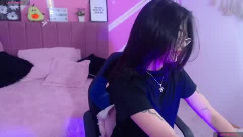 Snapshot of isa_bunny18 chatting on 02/03/26, 04:23 isabela online show from 02/03/26, 04:23