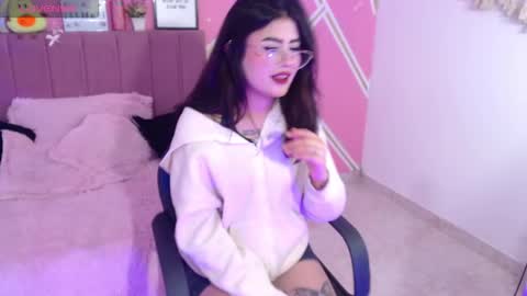 Snapshot of isa_bunny18 chatting on 02/06/26, 08:12 isabela online show from 02/06/26, 08:12