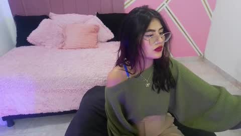 Snapshot of isa_bunny18 chatting on 03/02/26, 07:15 isabela online show from 03/02/26, 07:15