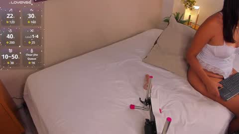 oIssaJonneso online show from 02/06/25, 03:20