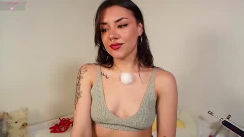 Snapshot of isa_laurentt chatting on 07/10/26, 05:59 Isabella Laurentt online show from 07/10/26, 05:59