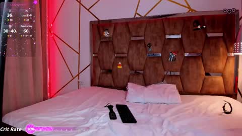 Snapshot of isa_leo chatting on 10/08/25, 07:55 Isa and Leo online show from 10/08/25, 07:55