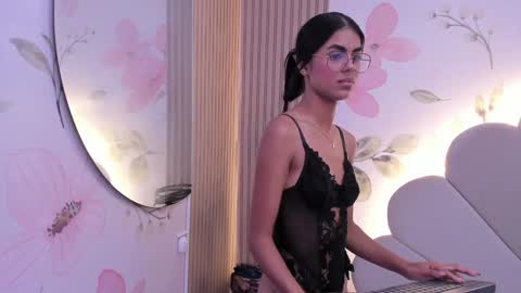    online show from 01/07/25, 12:24