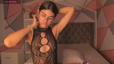    online show from 02/07/25, 12:42