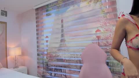    online show from 09/23/25, 11:24