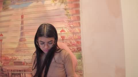    online show from 10/10/25, 10:25