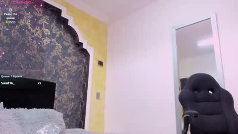 Isa  online show from 02/24/25, 03:31