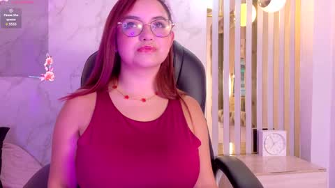 Snapshot of isaa_lopez chatting on 05/20/26, 07:31 Isa online show from 05/20/26, 07:31