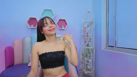 Isaa Skinny  online show from 03/29/26, 03:39