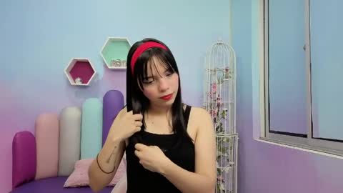 Isaa Skinny  online show from 05/26/26, 03:35