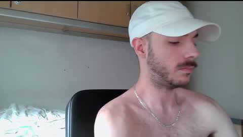 Isaac99c online show from 10/21/25, 08:26