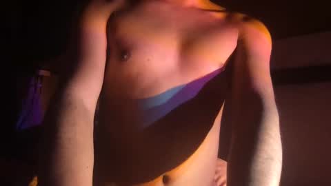 isaac_akamu online show from 02/10/25, 01:11