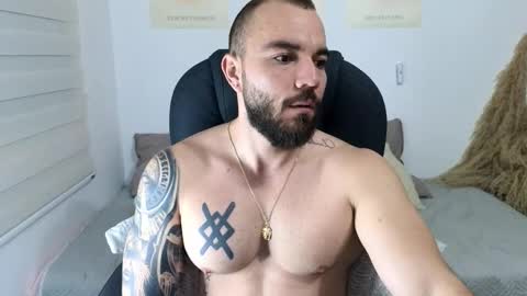 Isaac carter online show from 11/25/25, 10:59