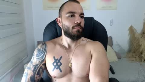 Isaac carter online show from 11/28/25, 10:51