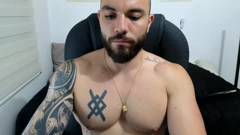 Isaac carter online show from 04/01/26, 12:22