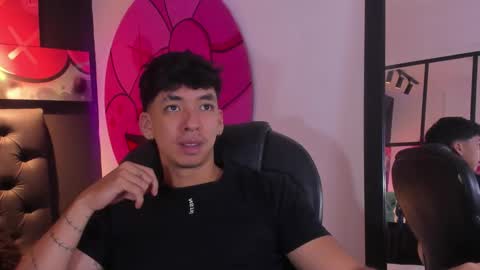 isaac_cryston online show from 09/15/25, 08:09