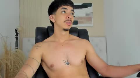 Snapshot of isaac_cryston chatting on 02/13/26, 10:28 isaac_cryston online show from 02/13/26, 10:28