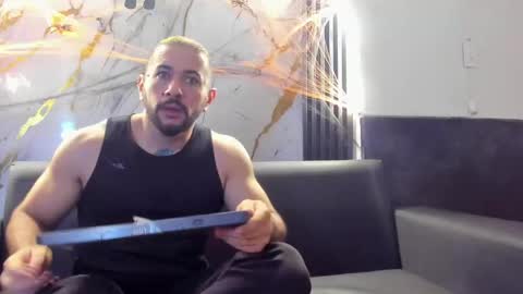 isaac_franko online show from 10/20/25, 09:15