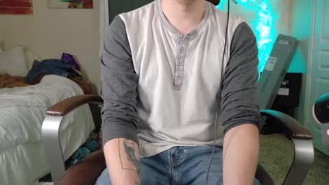 isaac online show from 09/23/25, 10:02