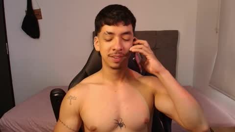 Snapshot of isaac_sttone01 chatting on 05/23/26, 09:41 muscle isaac online show from 05/23/26, 09:41