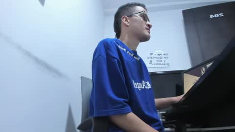 Isaac online show from 06/20/26, 03:53
