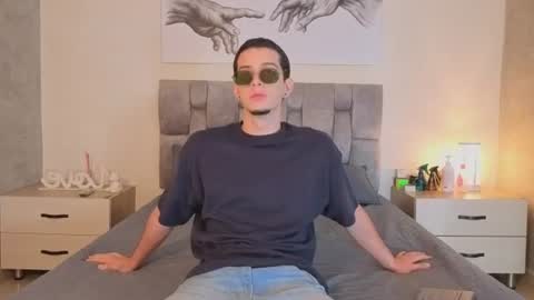 isaacblaze  online show from 07/07/26, 03:42