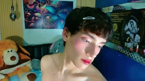 isaacnova online show from 04/13/26, 08:36