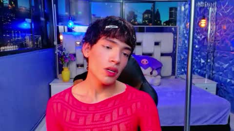 isaacnova online show from 04/15/26, 09:05