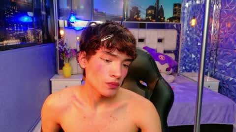 isaacnova online show from 04/16/26, 09:50