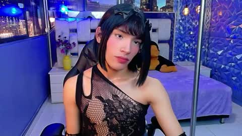 isaacnova online show from 05/20/26, 08:15
