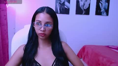 isabel online show from 05/24/26, 01:54