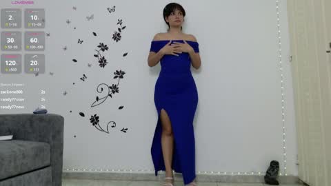 isabela online show from 05/25/26, 04:02