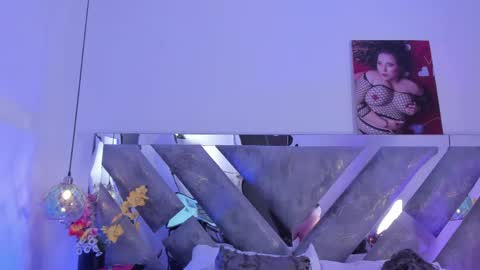 Mommy Isa online show from 04/13/26, 06:08