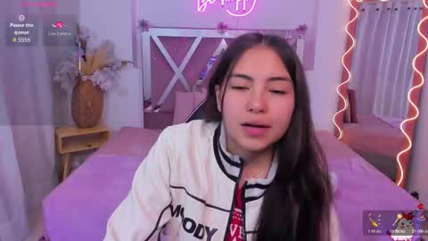 ISABELA  online show from 12/04/25, 11:41