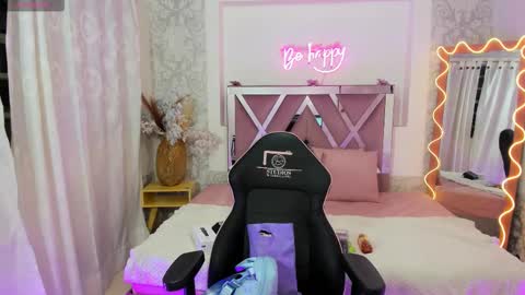 Snapshot of isabela_tay chatting on 02/10/26, 11:36 ISABELA online show from 02/10/26, 11:36